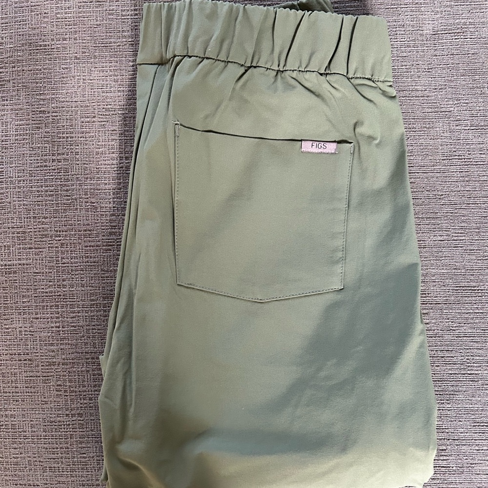 women's FIGSPRO™ Washed Olive ScrubTrouser™ - Skinny - M / Washed Olive